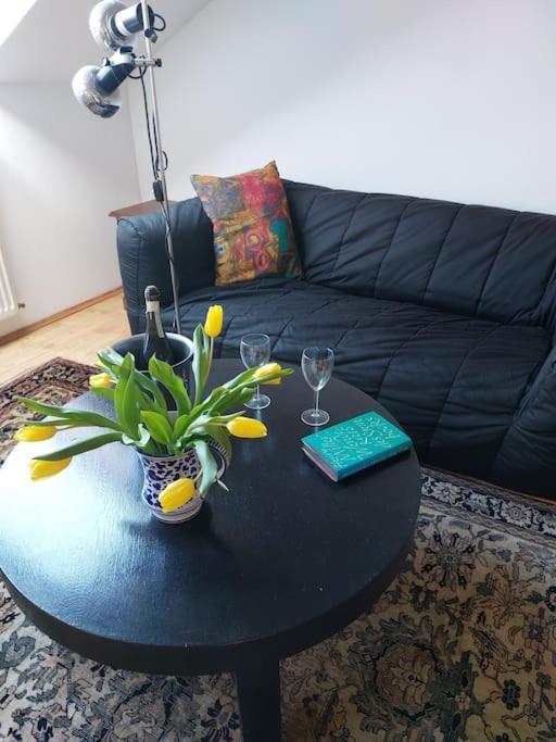 Helle Ruhige Zimmer Zu Vermieten Kassel Exteriér fotografie